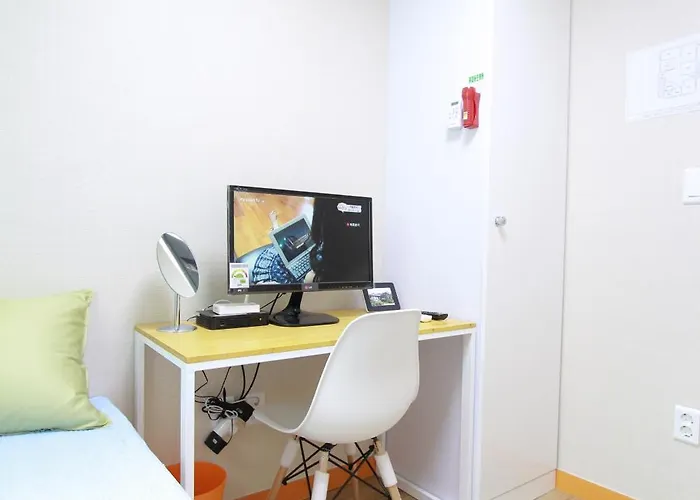 Hongdae Cocoonstay - Women Only 女性專用