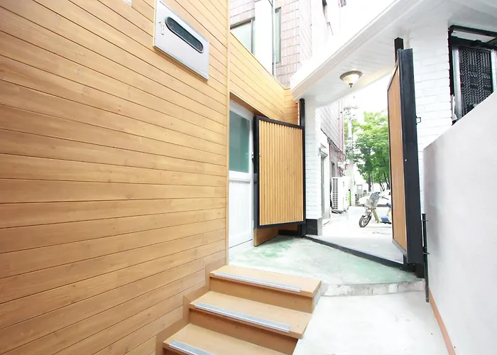 Hongdae Cocoonstay - Women Only 女性專用
